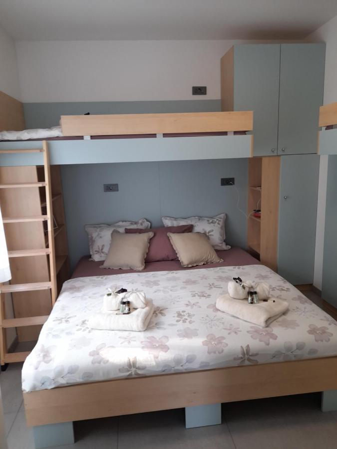 Apartma Relax Prestranek Buitenkant foto