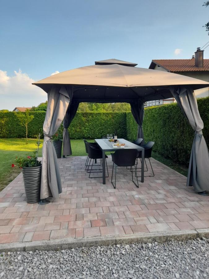 Apartma Relax Prestranek Buitenkant foto